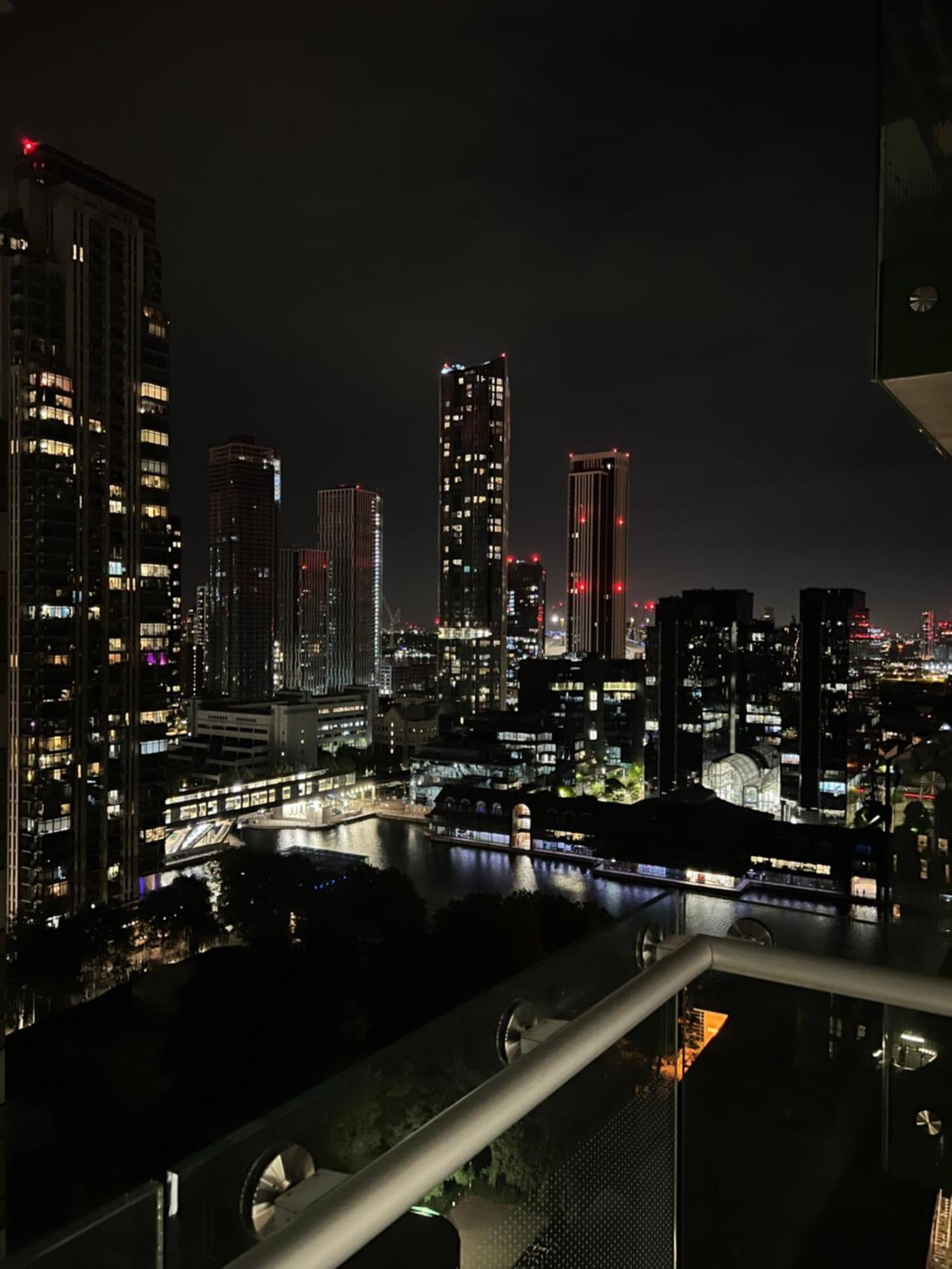 Apartment In Canary Wharf Londen Buitenkant foto